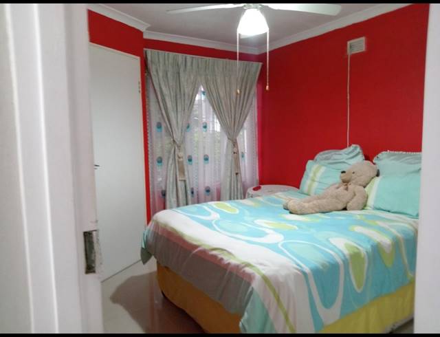 2 BEDROOM TOWNHOUSE FOR SALE IN THE WOLDS
